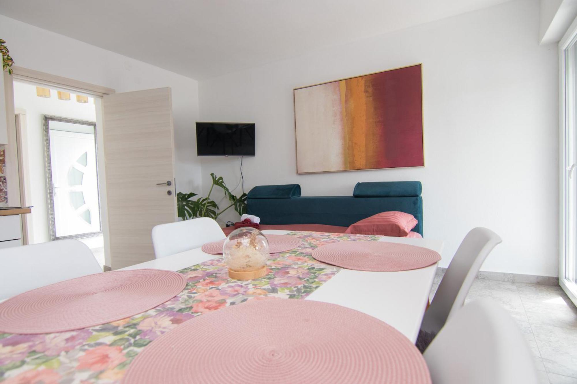 Apartments Flowers Krk Town Bagian luar foto